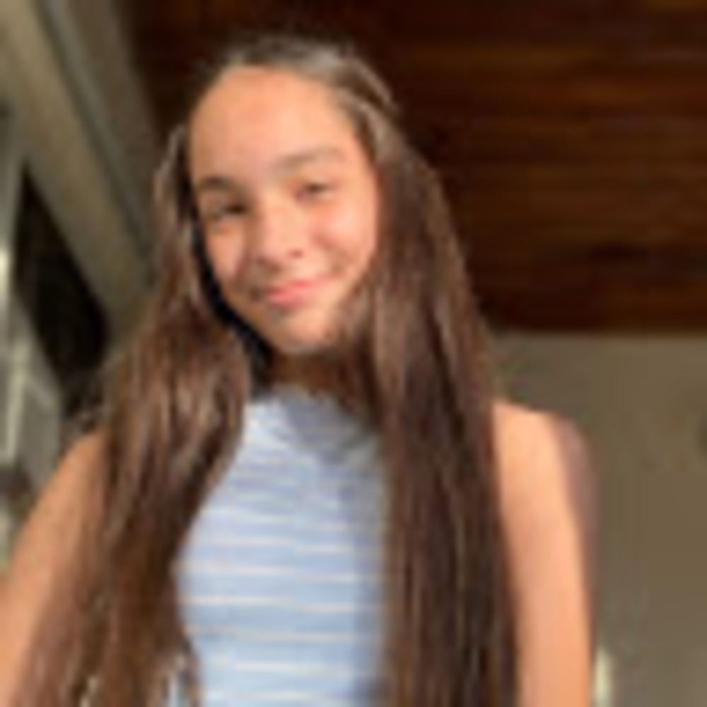 Meet your Posher, Romina